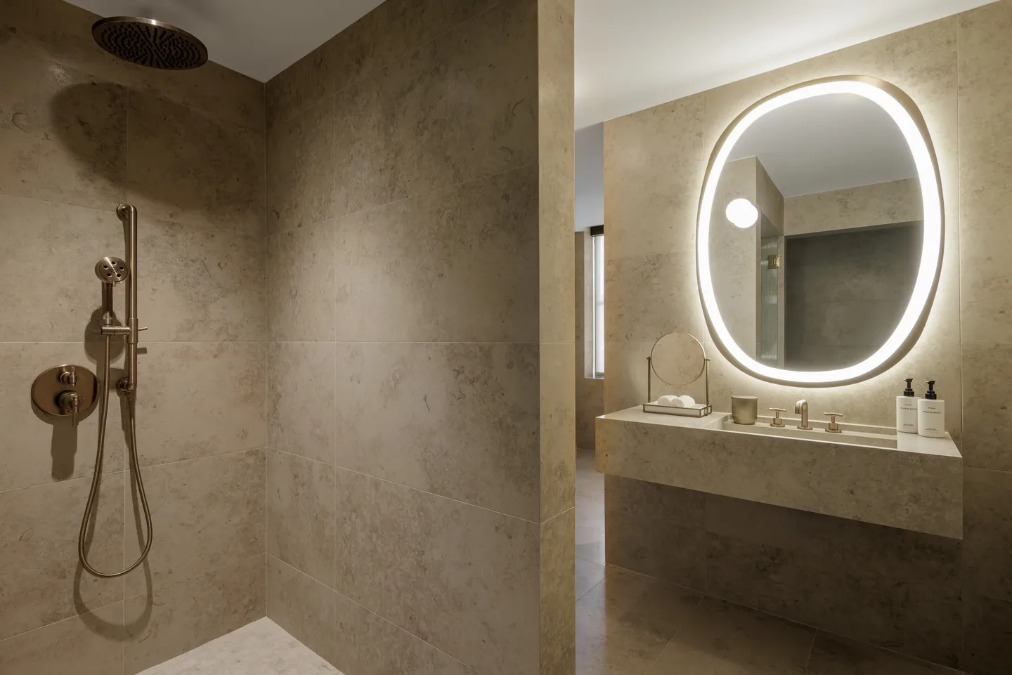 Bathroom — La Familia Residence — The Moore Miami, Miami Design District
